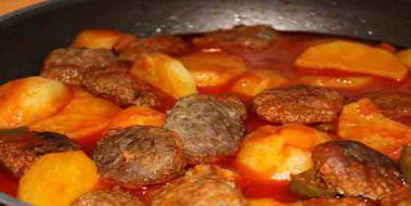Tencerede Kfteli Patates