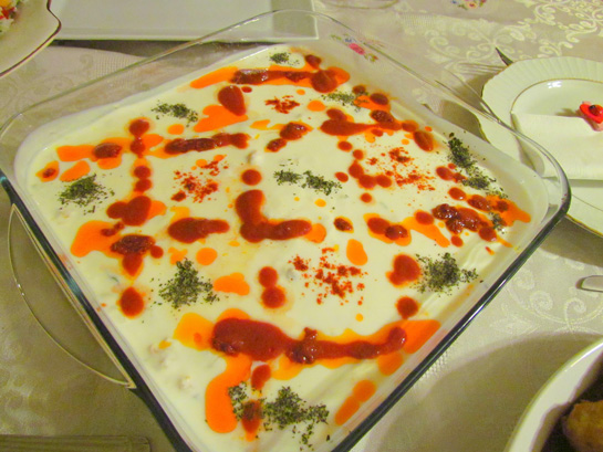 Yourtlu Patates Salatas